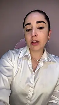 Snapshot of Victoria-And1 chatting on December 14, 2:39 am Victoria-And1 online show from December 14, 2:39 am