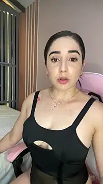 Snapshot of Victoria-And1 chatting on December 20, 1:45 am Victoria-And1 online show from December 20, 1:45 am