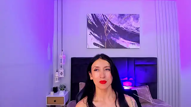 kira moon   online show from March 30, 8:54 pm