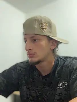 Snapshot of Scott_sex7 chatting on February 10, 2:48 am Scott sex7 online show from February 10, 2:48 am