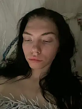 Lisaaa Alisa online show from March 11, 8:20 pm