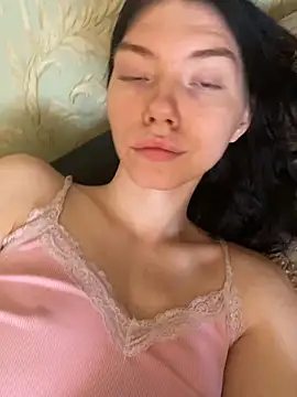 Lisaaa Alisa online show from October 20, 4:02 am