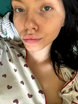 Lisaaa Alisa online show from October 31, 5:08 am