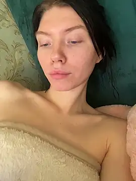 Lisaaa Alisa online show from November 18, 3:56 am