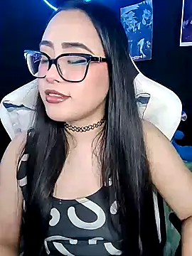 Snapshot of Janna_mnt chatting on October 14, 3:18 am Janna mnt online show from October 14, 3:18 am