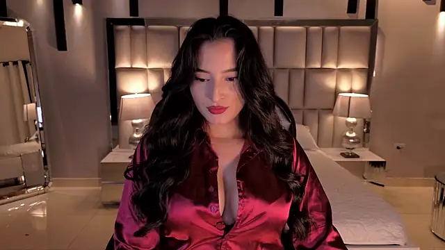 DominiqueVega online show from April 29, 12:59 am