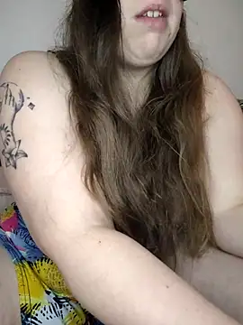 FrancaiseLynne online show from February 15, 9:48 pm