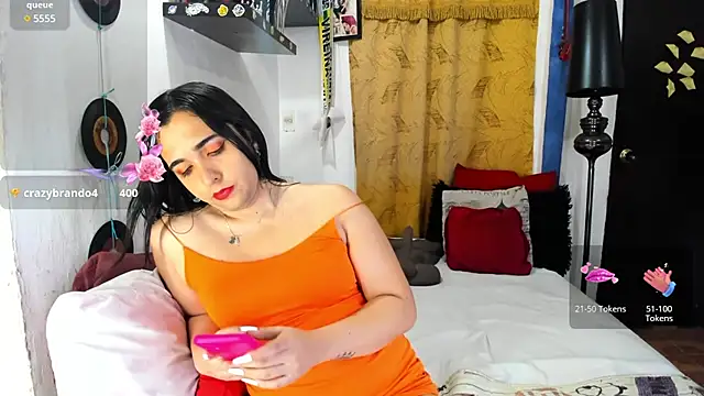 Snapshot of SARAMISHA chatting on January 28, 1:29 am SARAMISHA online show from January 28, 1:29 am