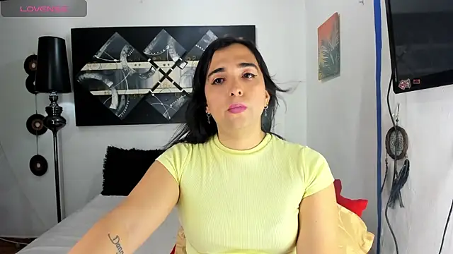 Snapshot of SARAMISHA chatting on September 10, 9:37 pm SARAMISHA online show from September 10, 9:37 pm