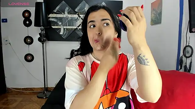 Snapshot of SARAMISHA chatting on September 24, 3:26 pm SARAMISHA online show from September 24, 3:26 pm