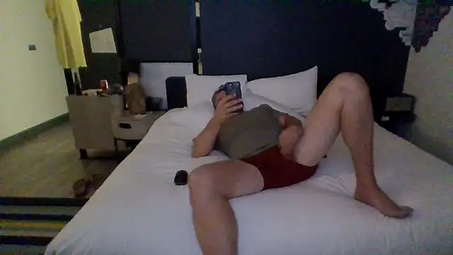 Snapshot of lateniter chatting on October 15, 6:24 am lateniter online show from October 15, 6:24 am