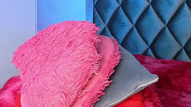 ashley brend online show from January 27, 4:33 pm