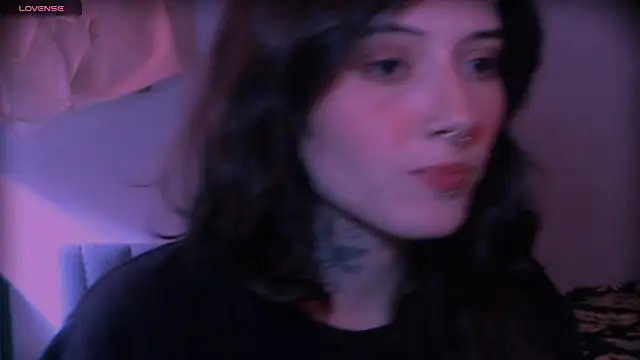 LiliJones  online show from March 26, 5:29 pm