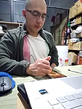 97banana online show from March 13, 3:33 am