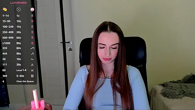 Kimmberr online show from October 15, 3:28 am