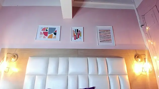 Dollar-girl online show from January 3, 11:57 am