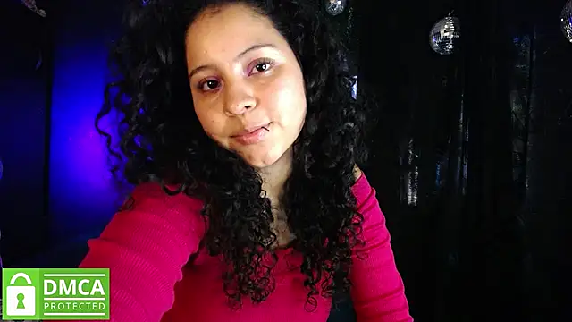 Snapshot of Mr_MrsCurie chatting on February 25, 10:19 pm Mr MrsCurie online show from February 25, 10:19 pm