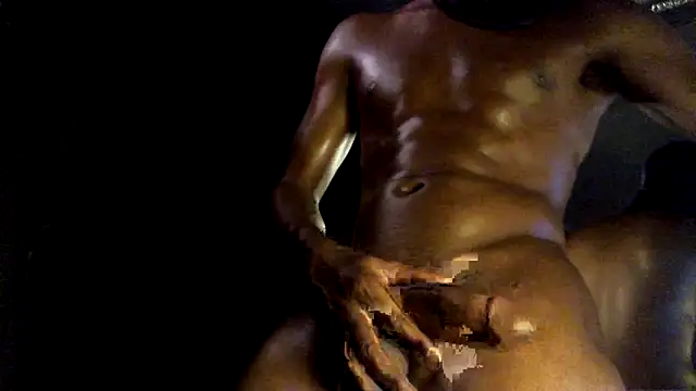 Snapshot of MrBigDiQ1 chatting on February 11, 8:30 am MrBigDiQ1 online show from February 11, 8:30 am