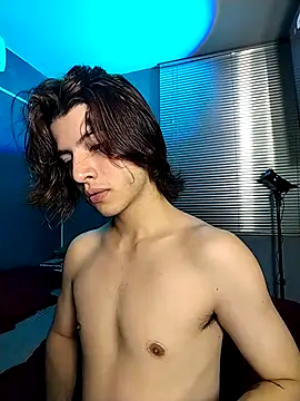 Snapshot of Allen_clark chatting on December 17, 4:18 am Allen clark online show from December 17, 4:18 am