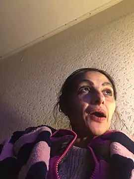 ChantalXOrchid online show from February 3, 9:42 pm