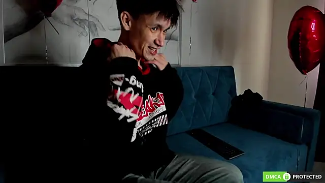 CalvinOwens online show from February 12, 6:51 am