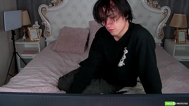 CalvinOwens online show from October 8, 3:15 am