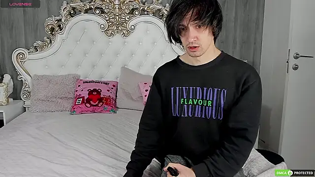 CalvinOwens online show from March 2, 6:04 pm