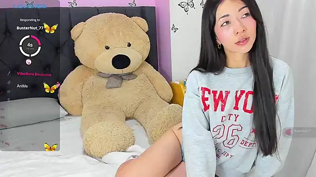 Snapshot of SophiaLiu chatting on January 14, 2:50 am SophiaLiu online show from January 14, 2:50 am