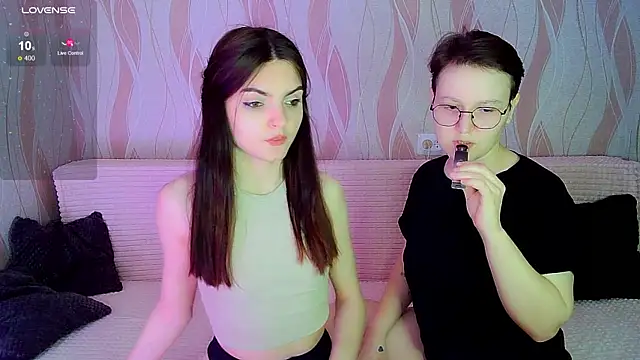  crazy baby  online show from November 9, 12:53 am