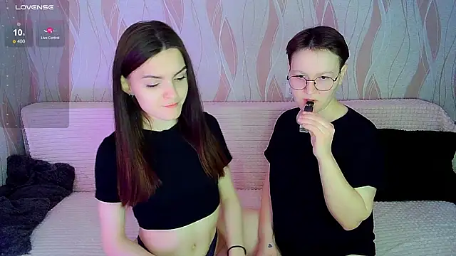  crazy baby  online show from November 23, 8:19 pm