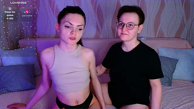  crazy baby  online show from April 5, 3:20 pm