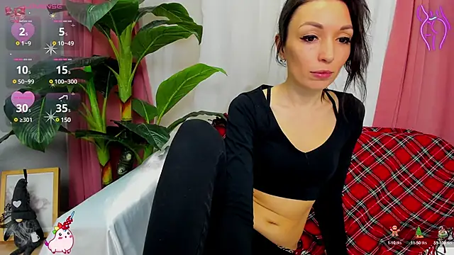 jessica tiny online show from December 9, 12:45 am