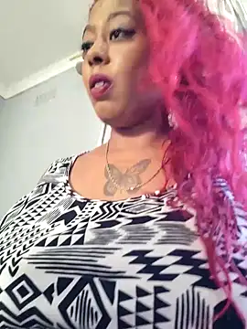 Snapshot of indian_hotty_jus4fun chatting on May 2, 1:27 pm indian hotty jus4fun online show from May 2, 1:27 pm