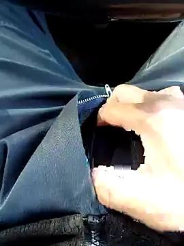 Snapshot of mjiyk1130 chatting on February 17, 5:14 am mjiyk1130 online show from February 17, 5:14 am