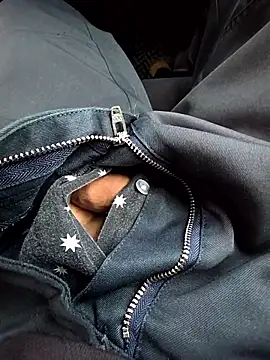 Snapshot of mjiyk1130 chatting on October 15, 8:14 am mjiyk1130 online show from October 15, 8:14 am