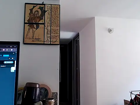 Snapshot of Gikitrans76 chatting on May 6, 2:33 pm Gikitrans76 online show from May 6, 2:33 pm