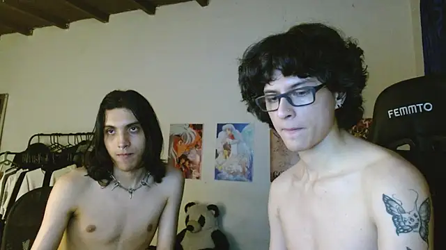 Snapshot of angelitofemboy chatting on January 24, 8:02 am angelitofemboy online show from January 24, 8:02 am
