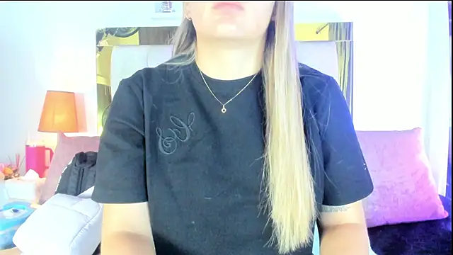 emmy r online show from October 25, 12:02 pm