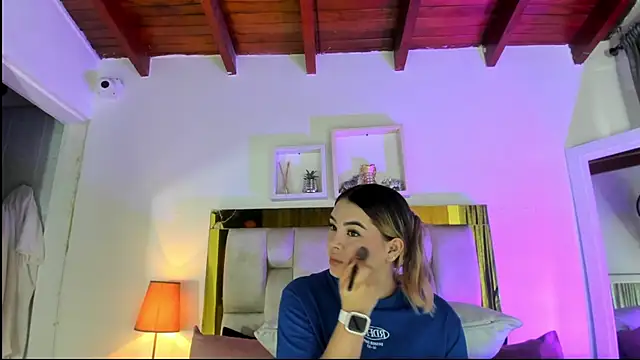 emmy r online show from December 15, 12:09 pm