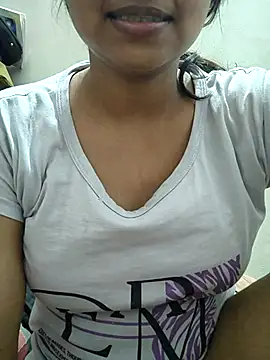 miss pranjal online show from July 5, 5:20 pm