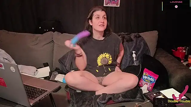 Snapshot of Sexy_Mama-69 chatting on February 7, 1:20 am Sexy Mama-69 online show from February 7, 1:20 am