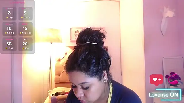 Nahom1  online show from November 24, 5:07 am