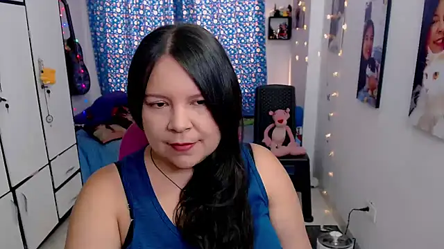 claryssa  online show from October 13, 7:36 pm