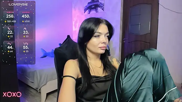 Snapshot of Mariella_Adamss chatting on February 16, 3:05 pm Mariella Adamss online show from February 16, 3:05 pm