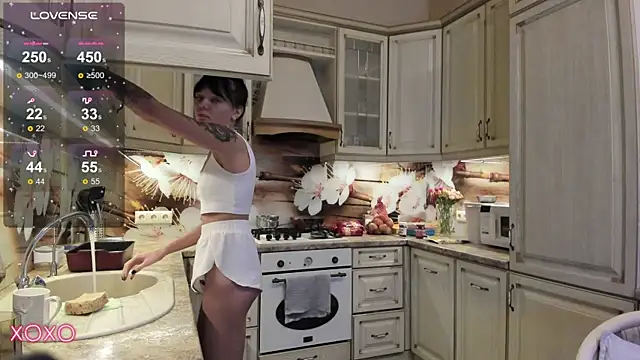 Snapshot of Mariella_Adamss chatting on March 11, 6:30 pm Mariella Adamss online show from March 11, 6:30 pm