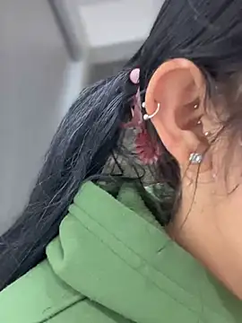 emily rosse04 online show from March 19, 12:12 pm