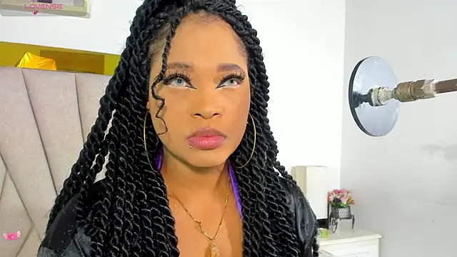 Snapshot of angel_dthroatt chatting on December 24, 12:11 pm angel dthroatt online show from December 24, 12:11 pm