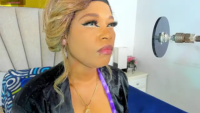 Snapshot of angel_dthroatt chatting on February 5, 12:06 pm angel dthroatt online show from February 5, 12:06 pm