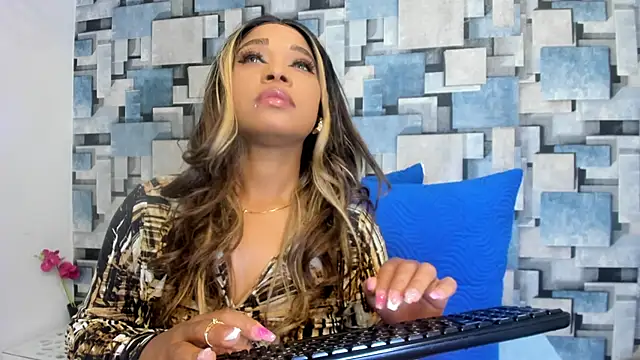 angel dthroatt online show from May 25, 12:11 pm