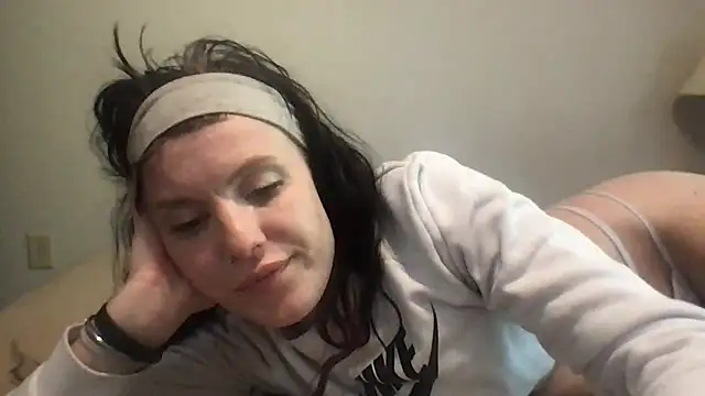 Snapshot of kittycatkendra chatting on May 12, 9:34 pm kittycatkendra online show from May 12, 9:34 pm